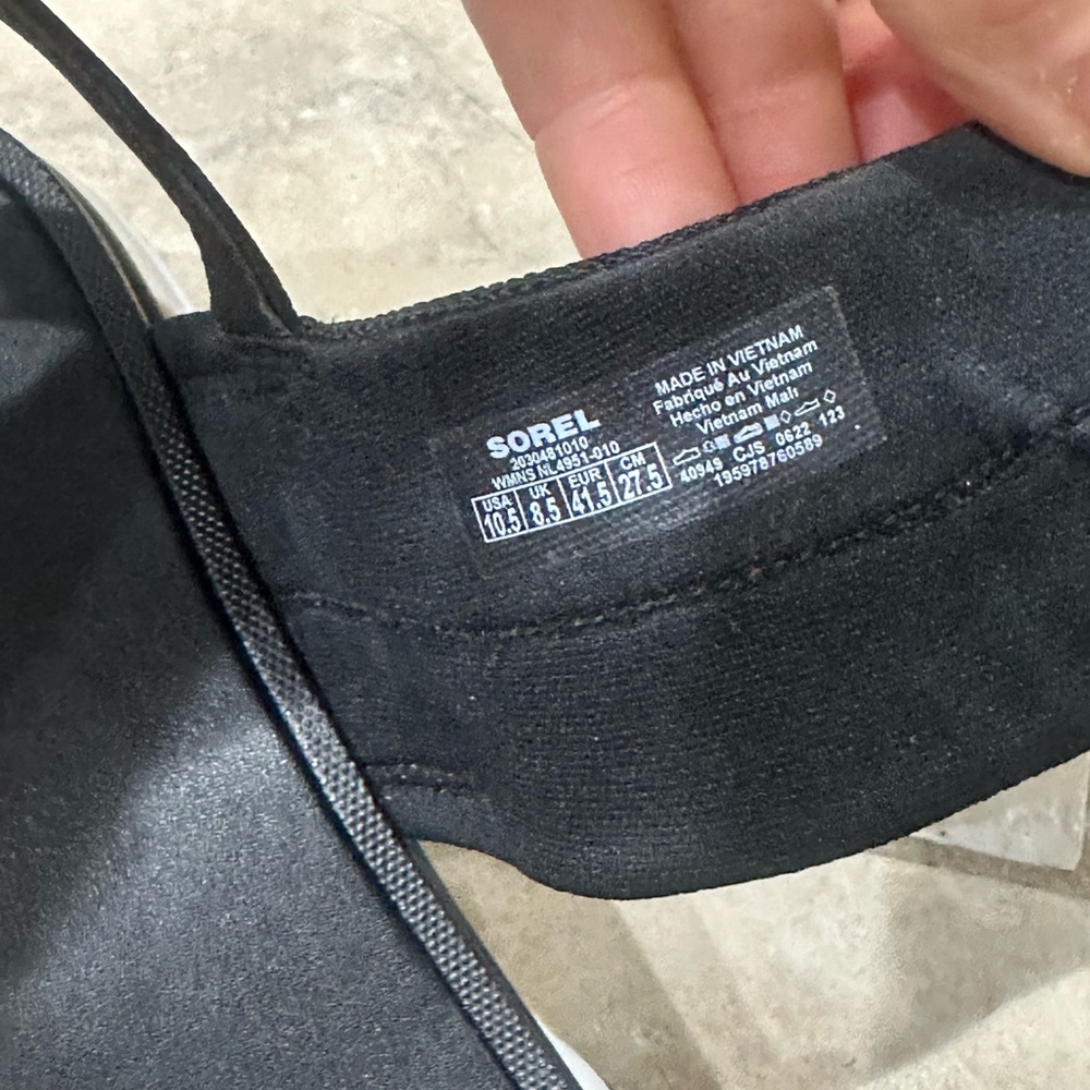 Sorel Black and Red Women's Sandals - Picture 8 of 10